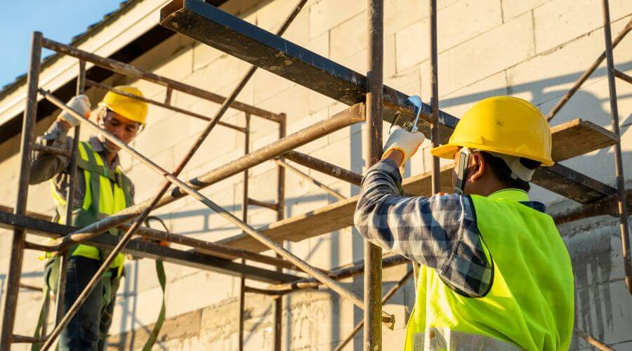 Professional residential roofers in Machesney Park, IL